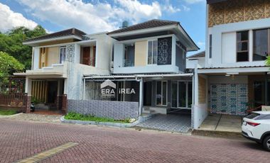 RUMAH DIJUAL DI JOGJA DEKAT HOTEL HYATT