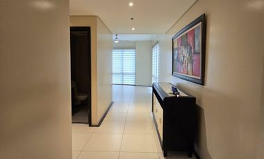 2-BR 142-sqm Corner Unit The Viridian in Greenhills Condominium, San Juan