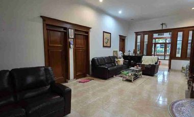 Dijual Rumah Terawat Strategis dan di Lokasi Premium Sayap Riau, Bandung
