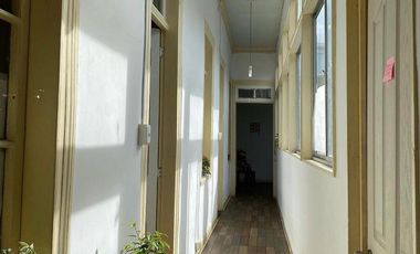 Se arrienda casona Cerro Baron a min del plan segundo piso