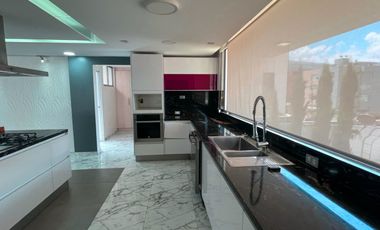 ESPECTACULAR CASA DE VENTA EN BALCÓN DEL NORTE PONCEANO QUITO!! CC EL CONDADO!!