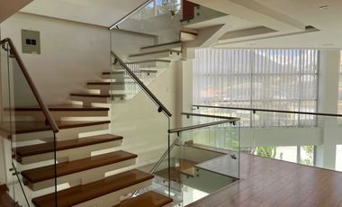 ESPECTACULAR CASA DE VENTA EN BALCÓN DEL NORTE PONCEANO QUITO!! CC EL CONDADO!!