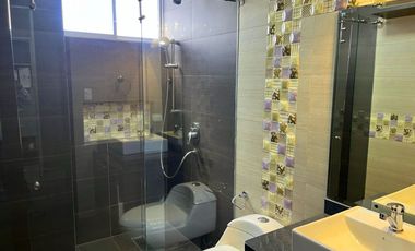 ESPECTACULAR CASA DE VENTA EN BALCÓN DEL NORTE PONCEANO QUITO!! CC EL CONDADO!!