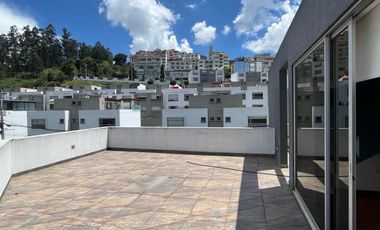 ESPECTACULAR CASA DE VENTA EN BALCÓN DEL NORTE PONCEANO QUITO!! CC EL CONDADO!!