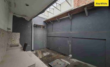 JUAL CEPAT MURAH LUAS RUKO GADING GRIYA LESTARI 3 LANTAI