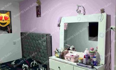 VENDO APTO 3er. PISO EN MANRIQUE CENTRAL