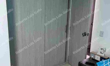 VENDO APTO 3er. PISO EN MANRIQUE CENTRAL