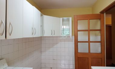 VENTA DE CASA, CON 160 M2 BUEN ESTADO