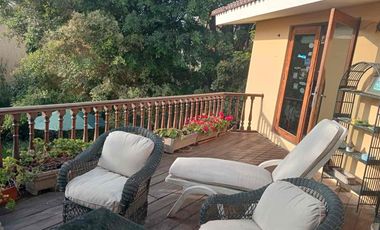 VENDO LINDA CASA FAMILIAR EN BARRANCO, EXCELENTE UBICACIÓN.