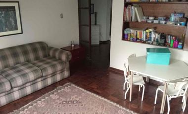 VENDO LINDA CASA FAMILIAR EN BARRANCO, EXCELENTE UBICACIÓN.