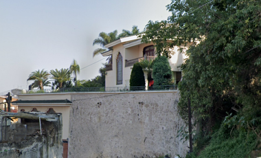 CASA A LA VENTA EN LOMAS DEL VALLE, CIUDAD GUZMAN, JALISCO. REMATE ADJUDICADO