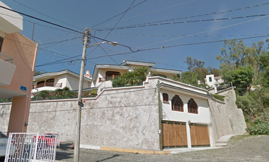 CASA A LA VENTA EN LOMAS DEL VALLE, CIUDAD GUZMAN, JALISCO. REMATE ADJUDICADO