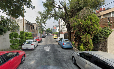 Casa en Remate – Excelente Ubicación  – Precio por Debajo de Mercado