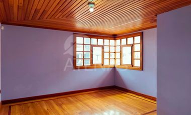 CASA COMERCIAL, CON AREA VERDE, COMPLEJO DE TOTORACOCHA