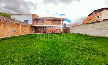 CASA COMERCIAL, CON AREA VERDE, COMPLEJO DE TOTORACOCHA