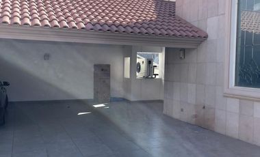 Depa en Renta en Vista Real, Valle Oriente.