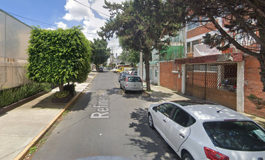 Casa en Remate – Excelente Ubicación – Precio por Debajo de Mercado