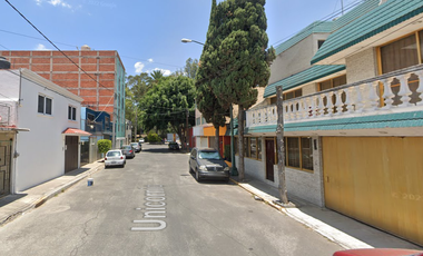 Casa en Remate – Excelente Ubicación  – Precio por Debajo de Mercado