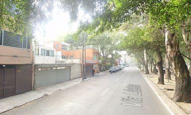 Casa en Remate – Excelente Ubicación  – Precio por Debajo de Mercado