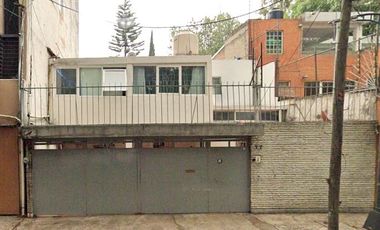 Casa en Remate – Excelente Ubicación  – Precio por Debajo de Mercado