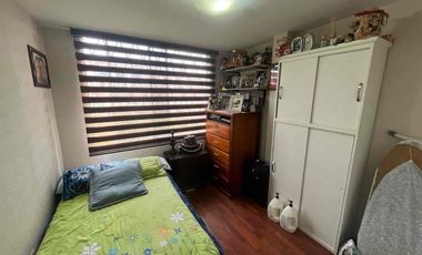 Venta Departamento de tres dormitorios en Conjunto Privado en Calderon