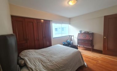 SE ALQUILA DEPARTAMENTO AMOBLADO EN LA MEJOR ZONA DE CHACARILLA FRENTE A PARQUE - SURCO