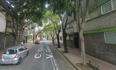 Casa en Remate – Excelente Ubicación  – Precio por Debajo de Mercado