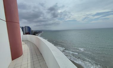 🏢 OFERTA VENDO PENTHOUSE VISTA Y SALIDA AL MAR - DOS DORMITORIOS  - PISO 9 (Tonsupa – Club Resort Pacífico – Playa Ancha.)