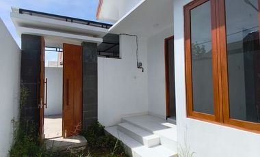 Dijual Murah Sisa 1 Unit Di Sidokarto Godean, Dalam Cluster Dekat Polsek Godean