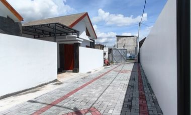 Dijual Murah Sisa 1 Unit Di Sidokarto Godean, Dalam Cluster Dekat Polsek Godean