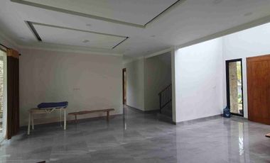 Rumah Bagus 2 Lantai siap Huni di Cluster Northridge Golf - Lakeside Home Sentul city*
