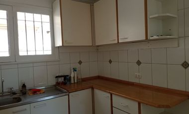 Arriendo Linda Casa 3 Dorm 2 baños Sala de Estar, Ñuñoa