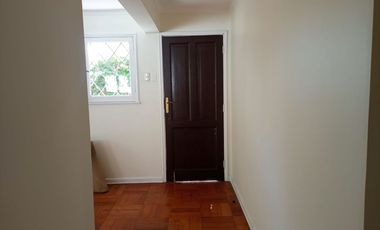 Arriendo Linda Casa 3 Dorm 2 baños Sala de Estar, Ñuñoa