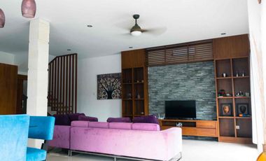 Villa Modern Nusa Dua