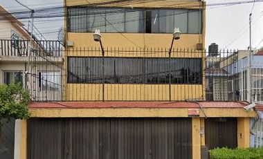 Casa en venta CDMX. MILITAR MARTE