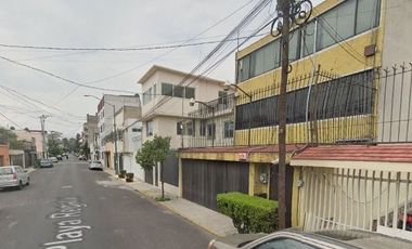 Casa en venta CDMX. MILITAR MARTE