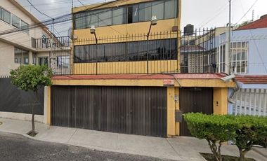 Casa en venta CDMX. MILITAR MARTE