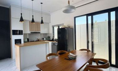 DIJUAL BRAND NEW VILLA LANTAI 1 LOKASI GIANYAR