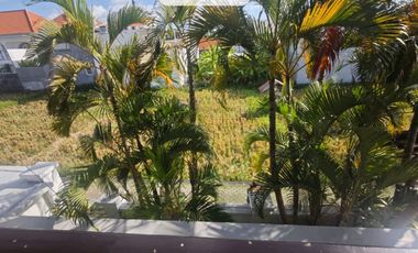 DIJUAL VILLA STRATEGIS LOKASI CANGGU