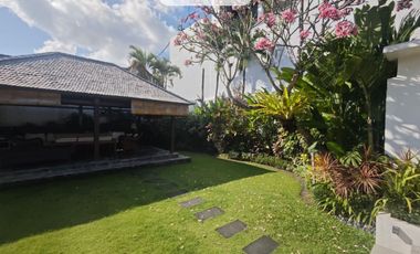 DIJUAL VILLA STRATEGIS LOKASI CANGGU