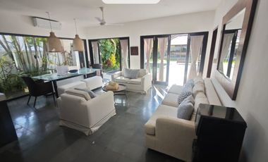 DIJUAL VILLA STRATEGIS LOKASI CANGGU