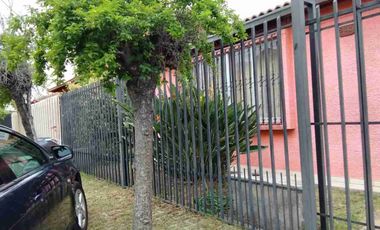 SE VENDE CASA LA FLORIDA 200 MTS2 3D 1B + 2 ESTAC