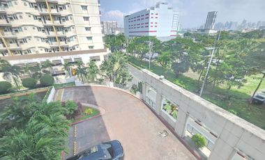 THE ANCHOR BAY TOWER OF BAY GARDENS FOR SALE