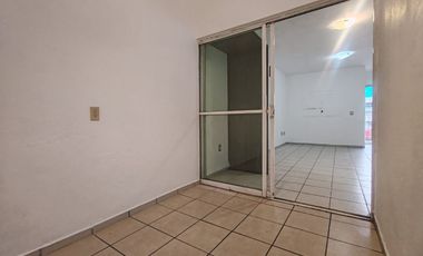 BONITA CASA EN RENTA EN COL. HOGARES DEL ALAMO