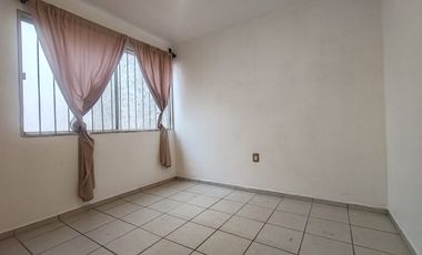 BONITA CASA EN RENTA EN COL. HOGARES DEL ALAMO