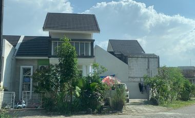 LELANG Rumah di Perumahan bluru permai ,desa rangkah kidul,kec Sidoarjo