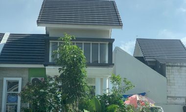 LELANG Rumah di Perumahan bluru permai ,desa rangkah kidul,kec Sidoarjo