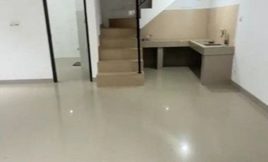 Rumah Mewah dan Luas Disewakan, di Gatsu Tengah, Denpasar Area