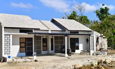 Rumah Baru Ready Promo Diskon 5 juta, Hanya 8 menit ke Pasar Argosari Harga sangat Terjangkau