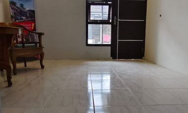 Rumah Baru Ready Promo Diskon 5 juta, Hanya 8 menit ke Pasar Argosari Harga sangat Terjangkau